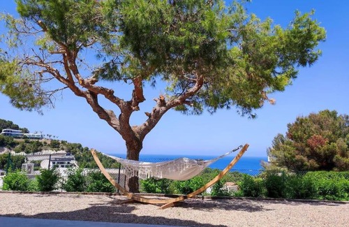 Mar Azul Villa | Beautiful 4-Bedroom Villa in Javea with Ocean Views
