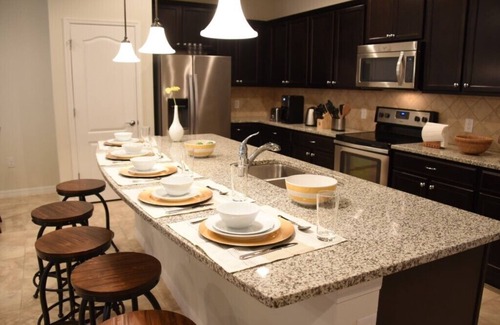 Bay Lake House | Elegant 4Bd Townhouse with Private Pool in Windsor at Westside