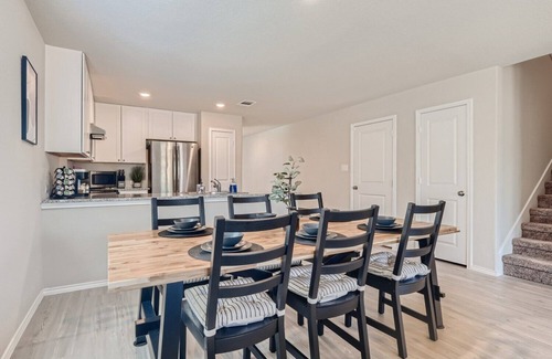 San Antonio House | Family-Friendly 4BR Home Steps from Downtown SA