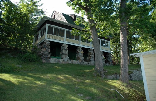 Wellesley Island House | Elegant 6 BR Waterfront Retreat with Spa & Breakfast
