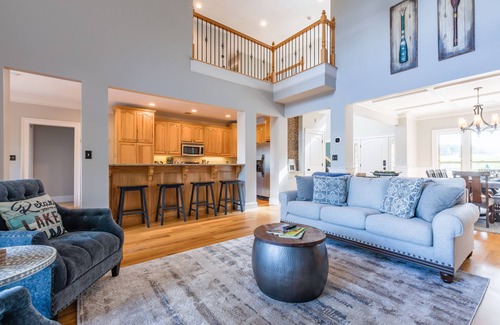 Valley House | Impressive 6BR Lake Home with Pool, Hot Tub & Boathouse