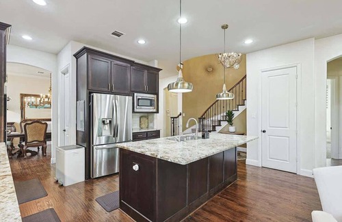 Valley Ranch House | Gorgeous 6BR w/home theater
