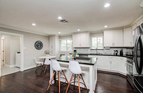 Willow Meadows/Willowbend Area House | Charming Houston Home with Private Pool for Memorable Stays