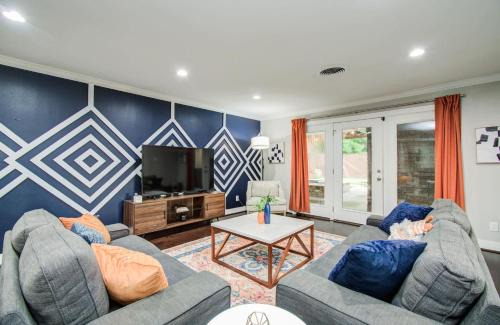 Willow Meadows/Willowbend Area House | Cozy Houston Retreat with Private Pool & Pet-Friendly Perks