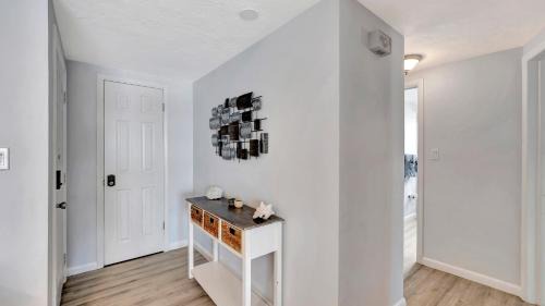 Flor-a-mar House | Serene Waterfront Retreat with Family & Pet-Friendly Amenities