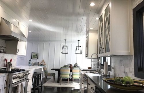 Tree Section House | Elegant 4BR Retreat with Oceanfront Views and Pet-Friendly Perks