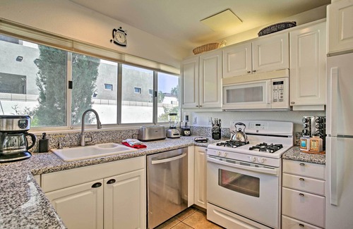Cathedral City Resort | Elegant Hotel with Pool & Breakfast - Guest Rated 10/10