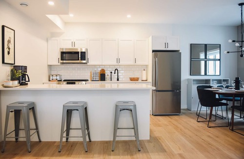 Winnipeg Condo | Unique 5-Bed Townhouse with Family-Friendly Amenities