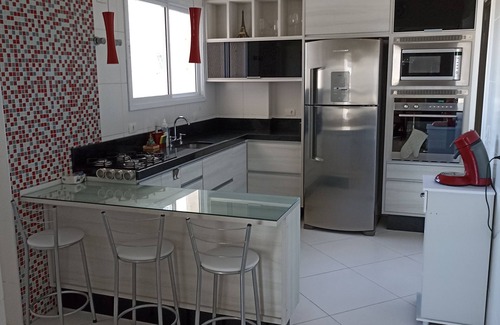 Sao Jose dos Campos Apartment | Elegant Apartment in Condo Club with Pool & Breakfast