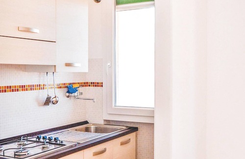 Pietra Ligure Apartment | Cozy 1 Bedroom Stay in Pietra Ligure with Ocean Views