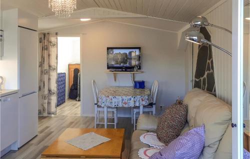 Bengtsfors Apartment | Family-Friendly 1 Bedroom Apartment in Bengtsfors, Rated 8.5
