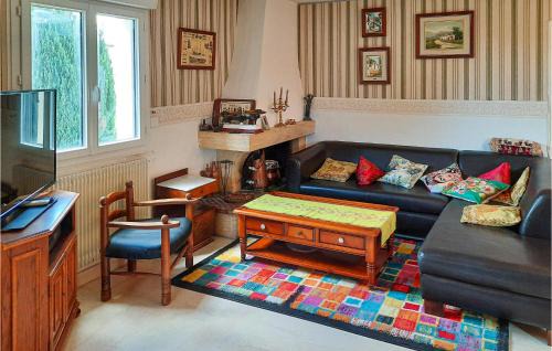 Concarneau Apartment | Cozy Concarneau Apartment with WiFi and Family-Friendly Perks