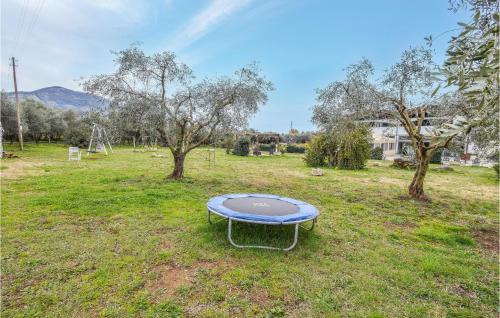 Cori Apartment | Inviting Cori Apartment with Kitchen, Pet & Child Friendly