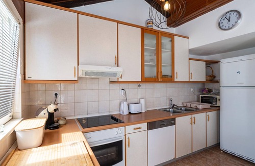 Gorica Apartment | Exceptional 4-Bedroom Dubrovnik Retreat with Ocean Views