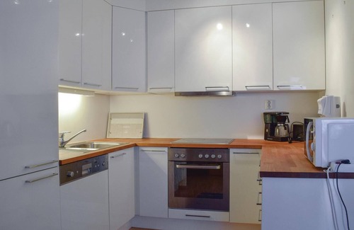 Kragero Apartment | Modern Apartment with Oceanfront Views on the 6th Floor