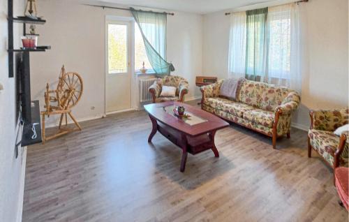 Rorvik Apartment | Gorgeous Apartment In Rörvik With Wifi
