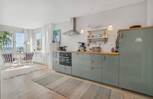 Bolshavn Apartment | Enjoy an Unforgettable Stay in a Prime Oceanfront Apartment