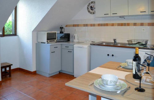 Vitrac Apartment | Experience Cultural & Nature Delights by the Dordogne River