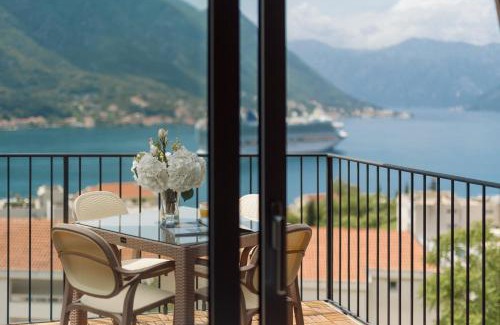 Dobrota Apartment | Inviting Apartment with Breathtaking Views for Families