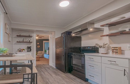 Frederick House | Pet-Friendly Retreat with Grill & Fire Pit near Downtown