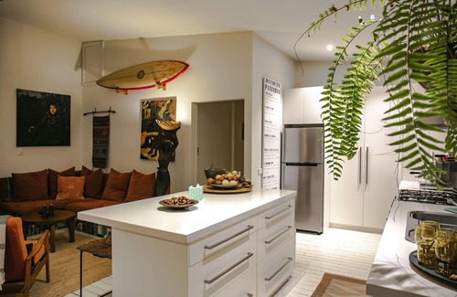 Point Leo House | Pet-Friendly Beachfront Getaway with Ocean Views in Point Leo