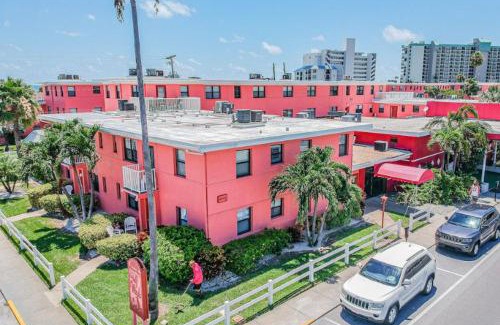 St. Pete Beach Apartment | Seaside Escape with Balcony and Heated Pool Awaits You