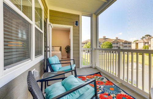 Calabash Apartment | Inviting Calabash Condo with Pool Access and Balcony