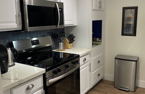 South Scottsdale Condo | Elegant Condo with Pool & Spa in Old Town Scottsdale