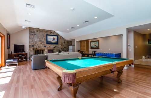 Saunderstown House | Exceptional Oceanfront Retreat with Pool and Spa Amenities