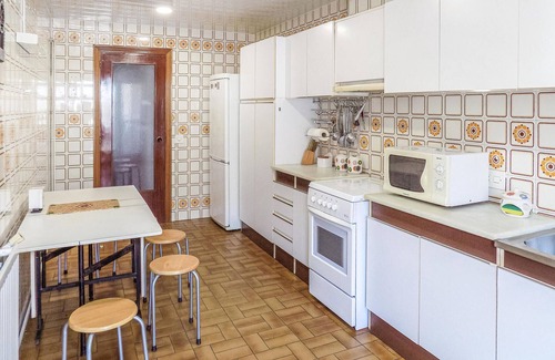 Sant Carles de la Rapita Apartment | Experience Beachside Relaxation in a Well-Equipped Apartment