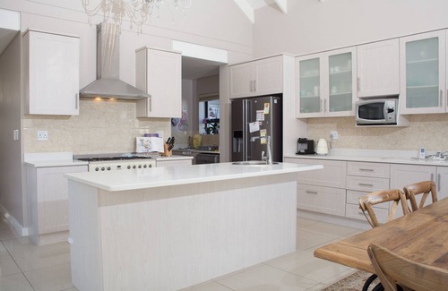 Noordhoek House | Family-Friendly Getaway with Pool and Kitchen Amenities