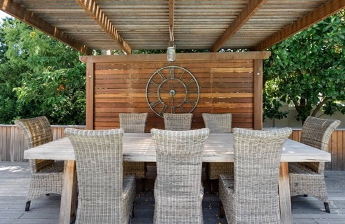 Constantia Villa | Family Retreat with Ocean View in Upper Constantia
