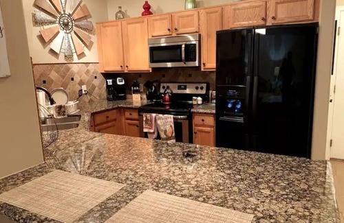 The Gardens House | Inviting Gilbert Getaway with Pool & Ocean View - Sleeps 10