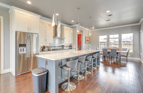 Granbury House | Inviting Granbury Lake House with Hot Tub and Dock Access