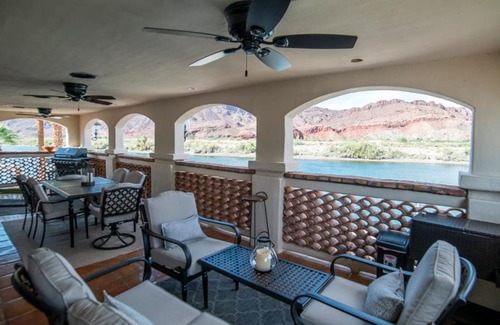 Parker Strip House | Idyllic Hacienda by the River with Private Dock & Ocean Views