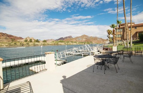 Parker Strip House | Idyllic Hacienda by the River with Private Dock & Ocean Views