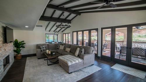 Parker Strip House | Idyllic Hacienda by the River with Private Dock & Ocean Views