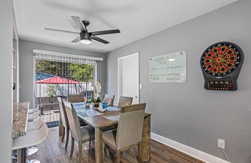 Pinellas Park House | Inviting Pool House Steps from Gulf Beaches for Your Getaway