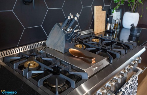Lakeview House | Experience Excellence at Nailed It Vacation Rentals