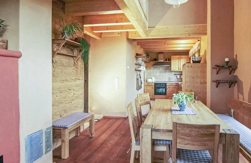 Schillingsfuerst House | Family-Friendly 3 Bedroom Retreat in Schillingsfürst