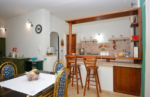 Acate House | Gorgeous home in Acate with swimming pool