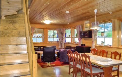Akra House | Stylish Home in Kra with Wifi & Family-Friendly Amenities