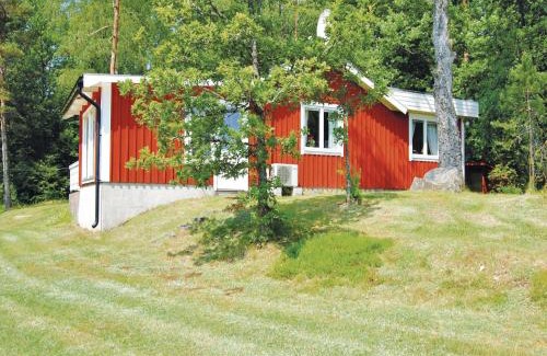 Maseboda House | Idyllic Home in Annerstad with Beautiful Lake View