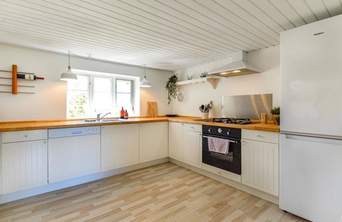 Maribo House | Spacious 4-Bedroom Retreat with Oceanfront Views in Askø