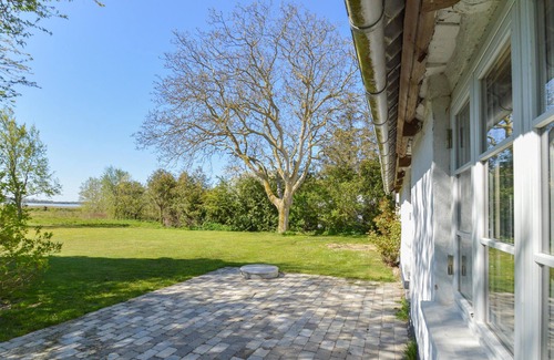 Maribo House | Spacious 4-Bedroom Retreat with Oceanfront Views in Askø