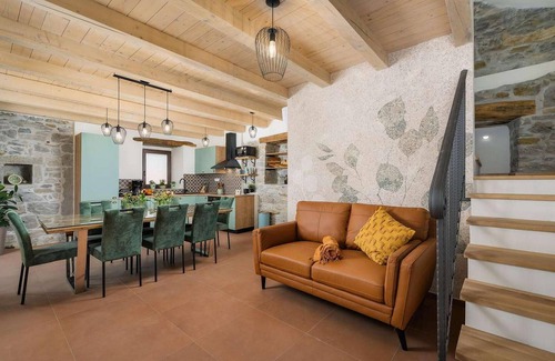Buzet House | Casa Olika: Relax by Two Pools in a Pet-Friendly Retreat