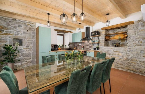 Buzet House | Casa Olika: Relax by Two Pools in a Pet-Friendly Retreat