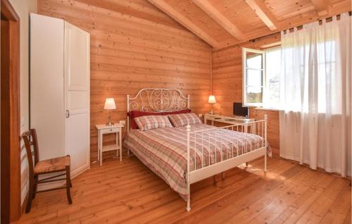 Farnese House | Delightful Farnese Retreat with Kitchen and Pool Access
