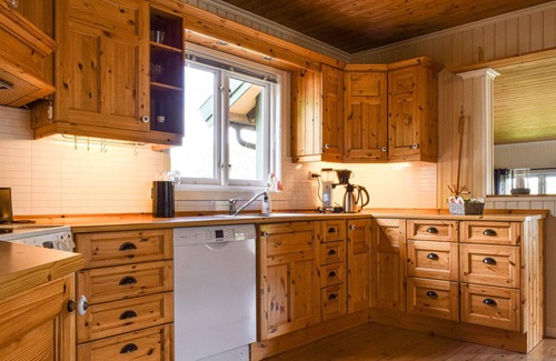 Farsund House | Unwind by the Fjord: Pet-Friendly Retreat in Farsund