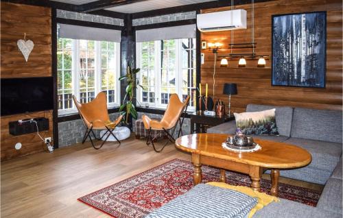 Fyresdal House | Inviting Fyresdal Retreat with Mountain Views for Families